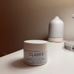 Deep Moisture Mask - White
